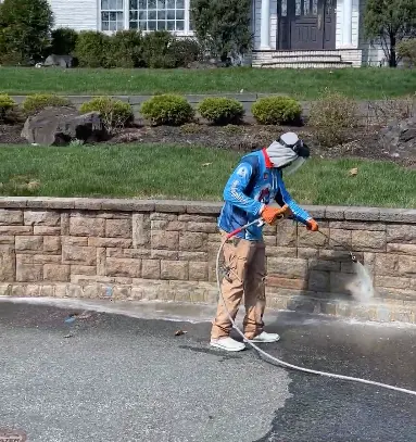 retaining wall washing services
