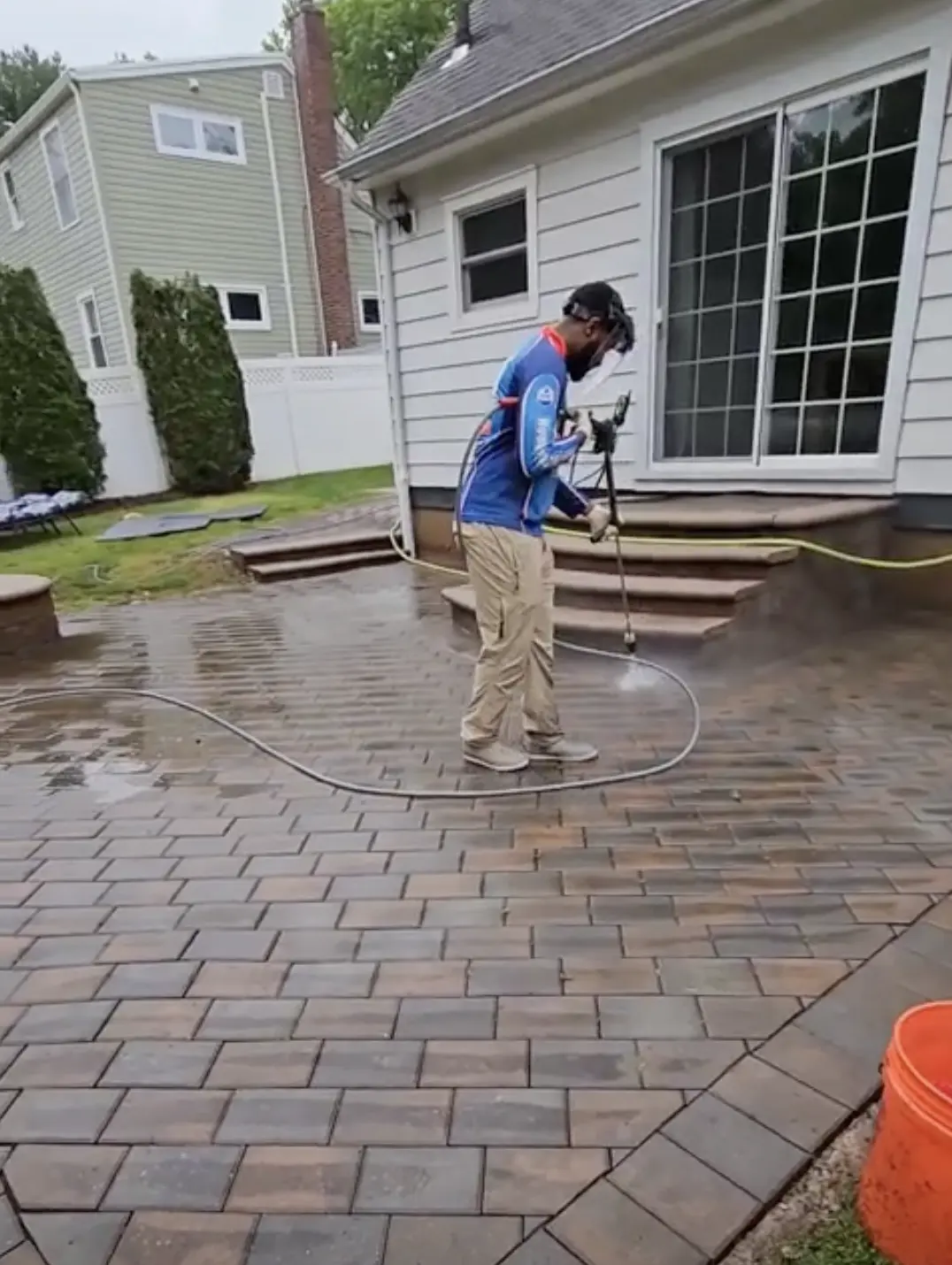 roof cleaning pressure wash (1)